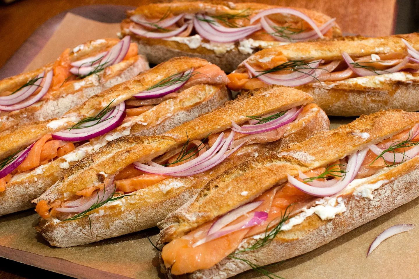 レトロバゲットサンドご用意しています(2025.04.29)