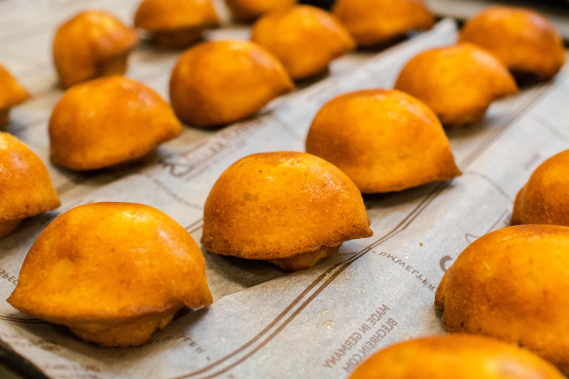 自慢のレモンケーキ本日も焼き上げていってます（2025.05.14）