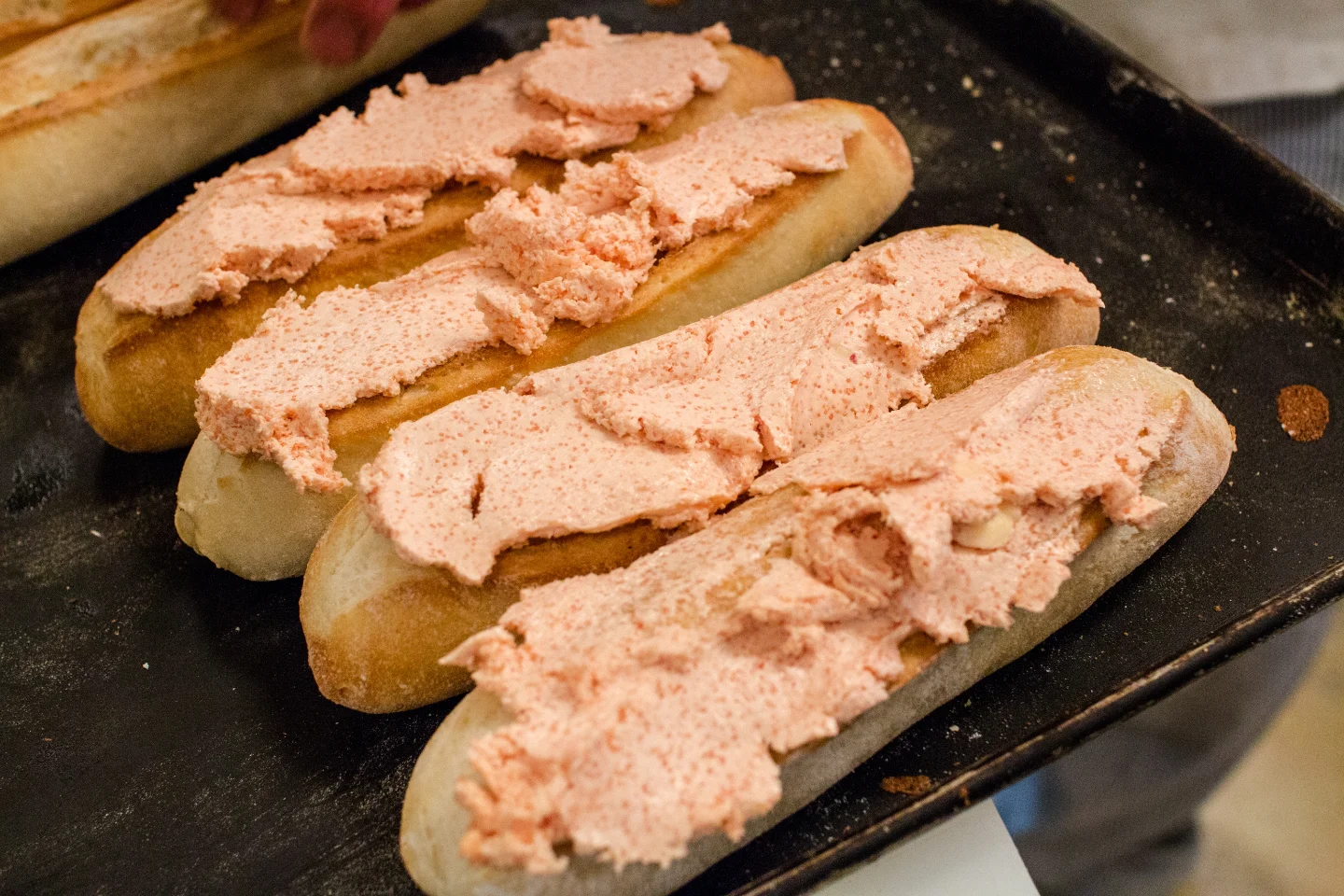 明太子フランス、ガーリックフランスが焼き上がっています（2025.05.29）