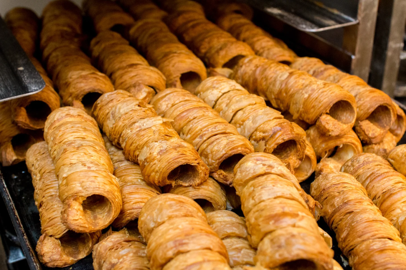 夏の季節でも変わらず人気のクリーム・ホーンたくさんご用意しています（2025.07.05）