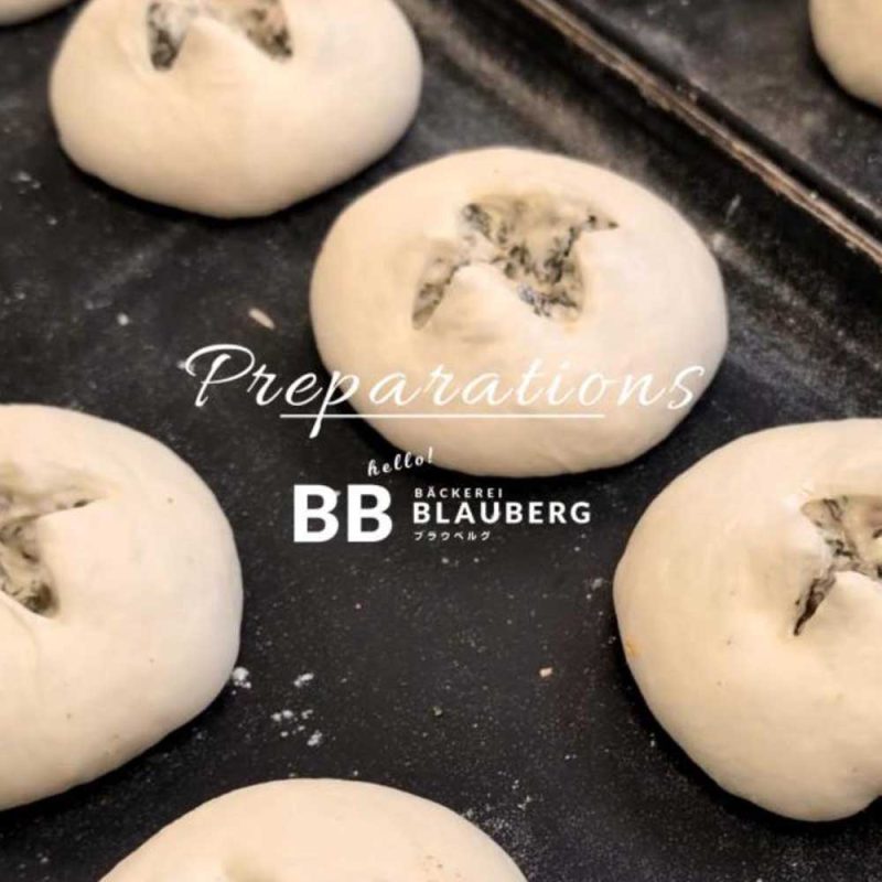 特製サンドイッチや季節限定のデニッシュも豊富に取り揃えています（2025.07.09）