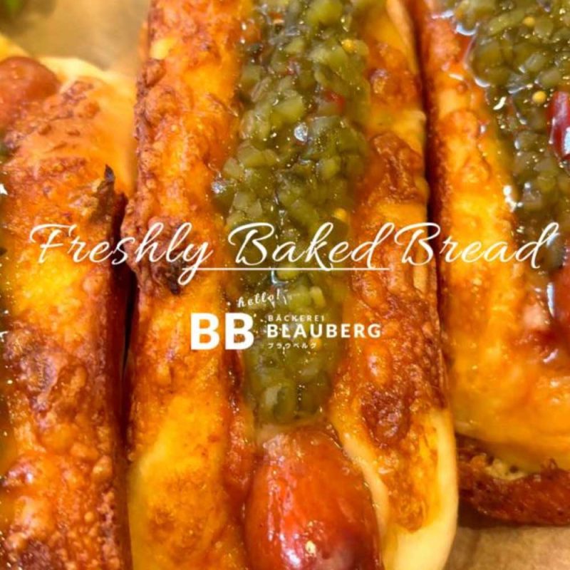 朝から夏季限定の「サルサドッグ」、バゲットサンドから食パンサンドまで豊富にご用意しています（2025.09.09）