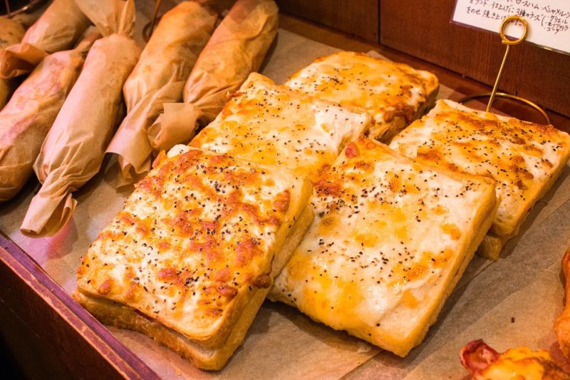 ブラウベルグ特製食パンを使用した、大人気のクロックムッシュ焼き上がっています（2025.11.04）