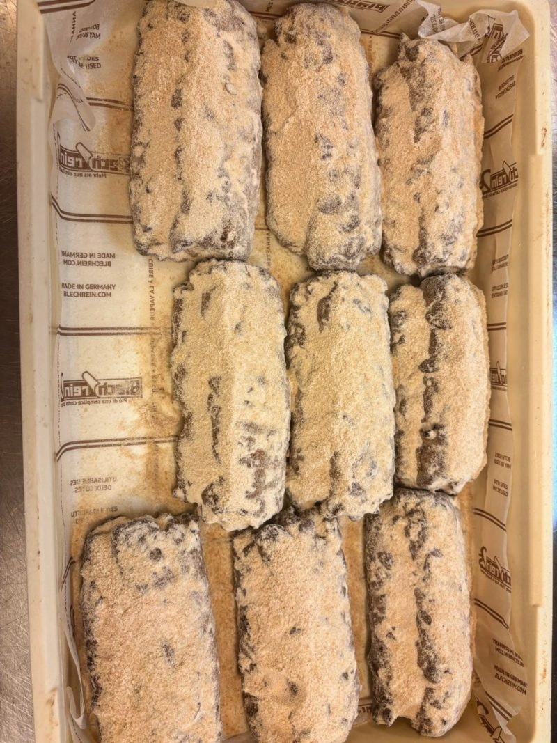 今年もシュトーレン好評いただいております（2025.11.15）